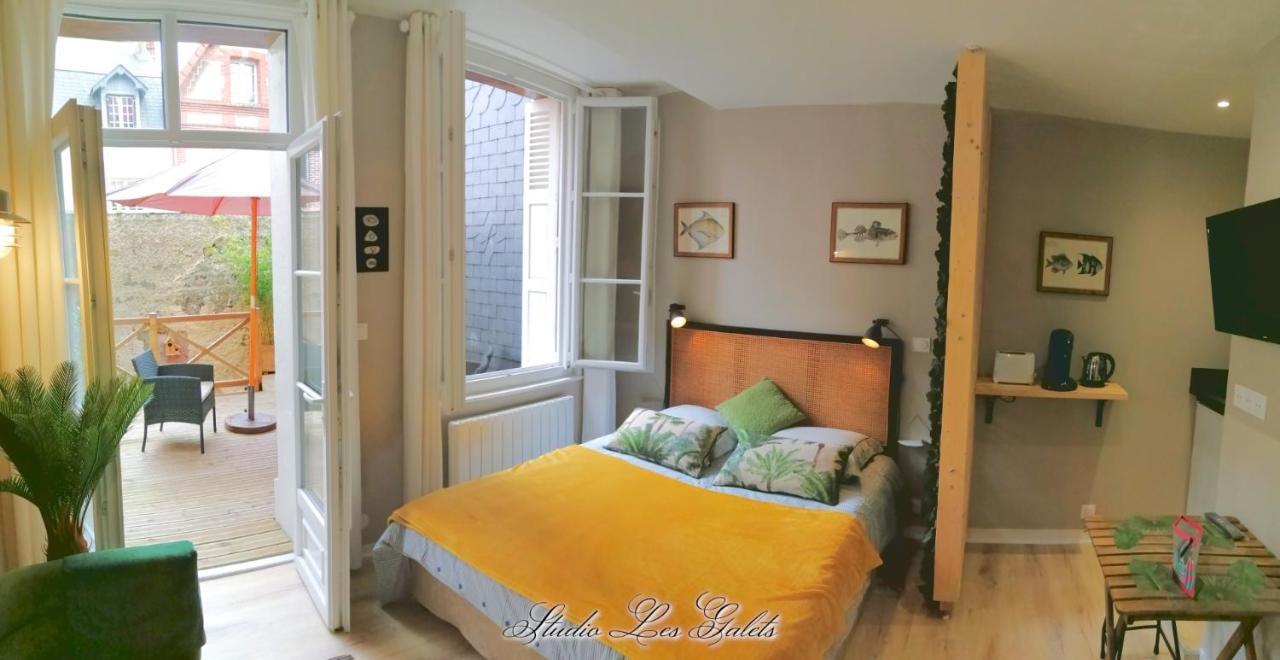 La Venelle Du Bassin Apartment Honfleur Bagian luar foto
