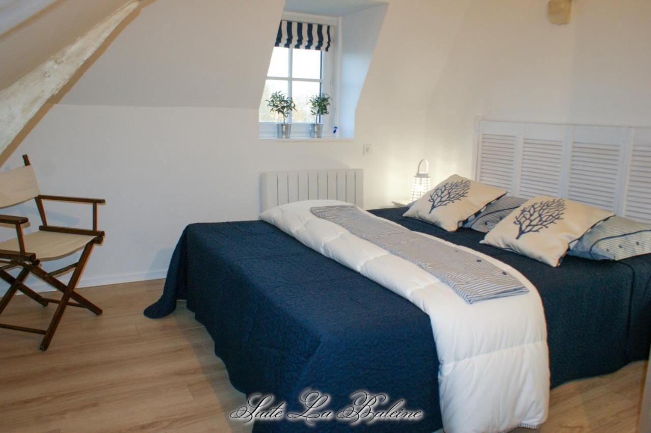 La Venelle Du Bassin Apartment Honfleur Bagian luar foto
