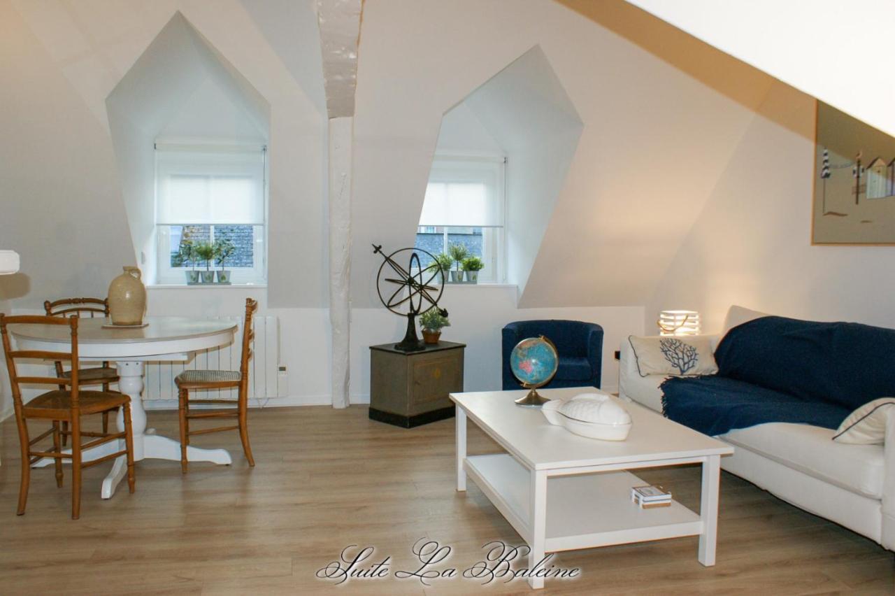 La Venelle Du Bassin Apartment Honfleur Bagian luar foto