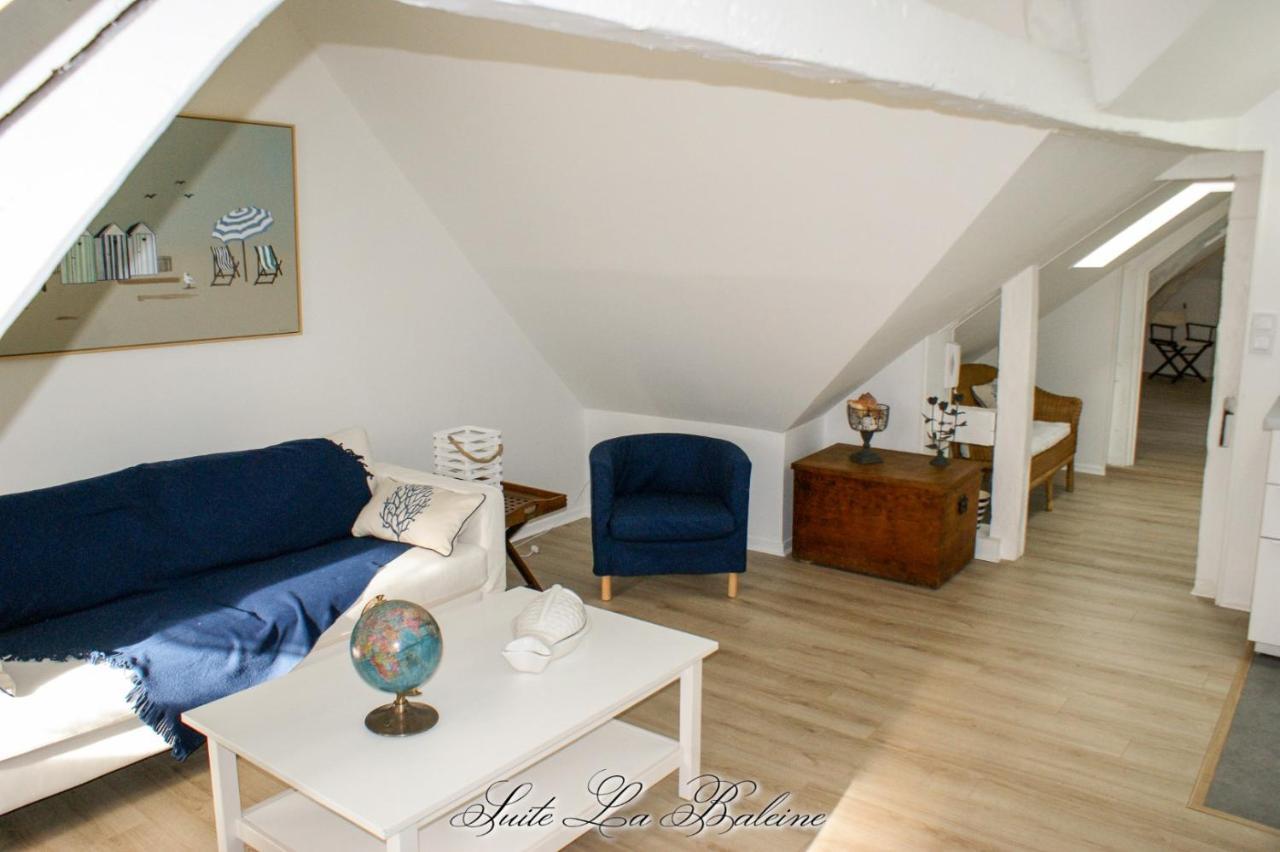 La Venelle Du Bassin Apartment Honfleur Bagian luar foto