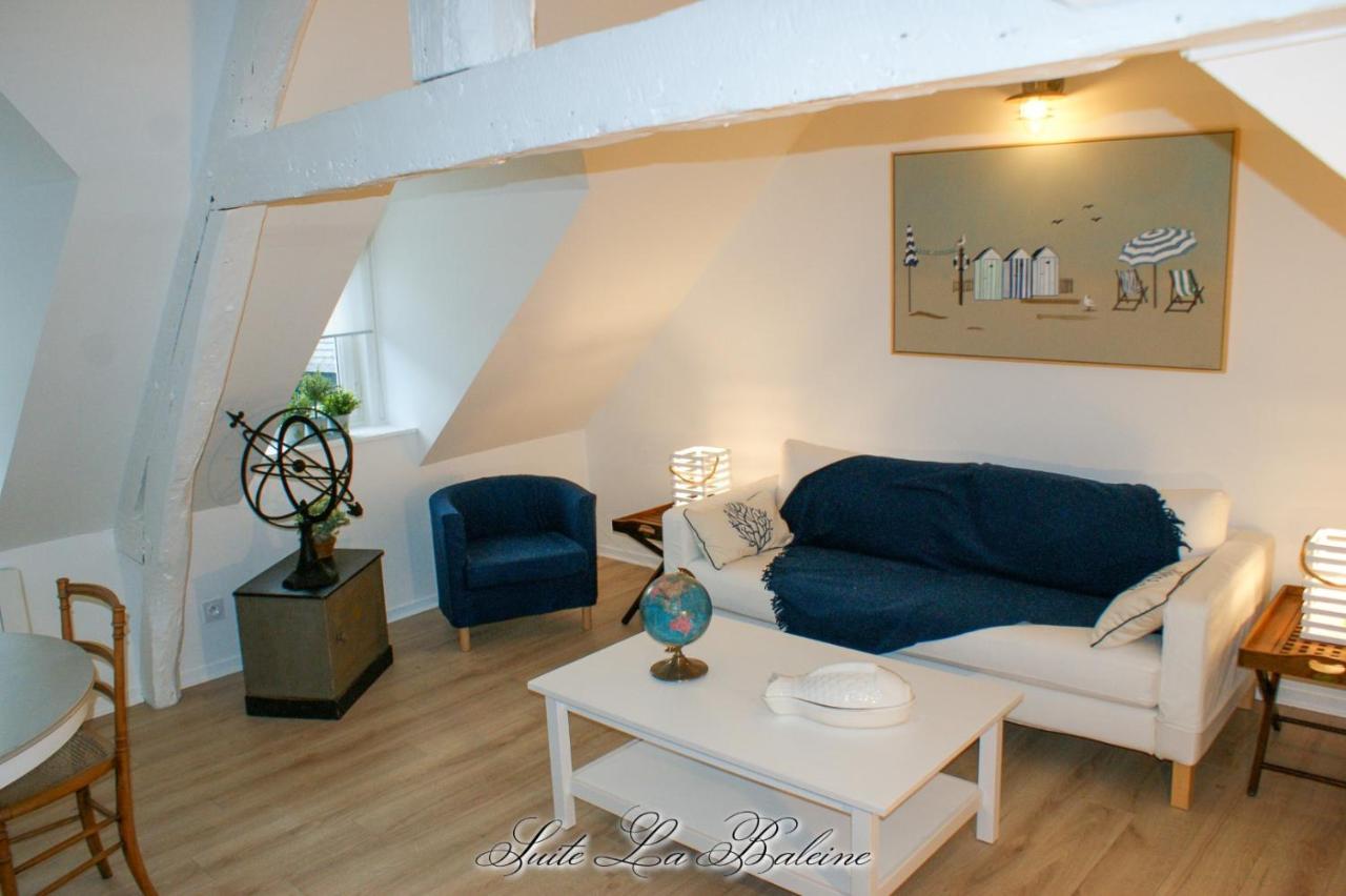 La Venelle Du Bassin Apartment Honfleur Bagian luar foto