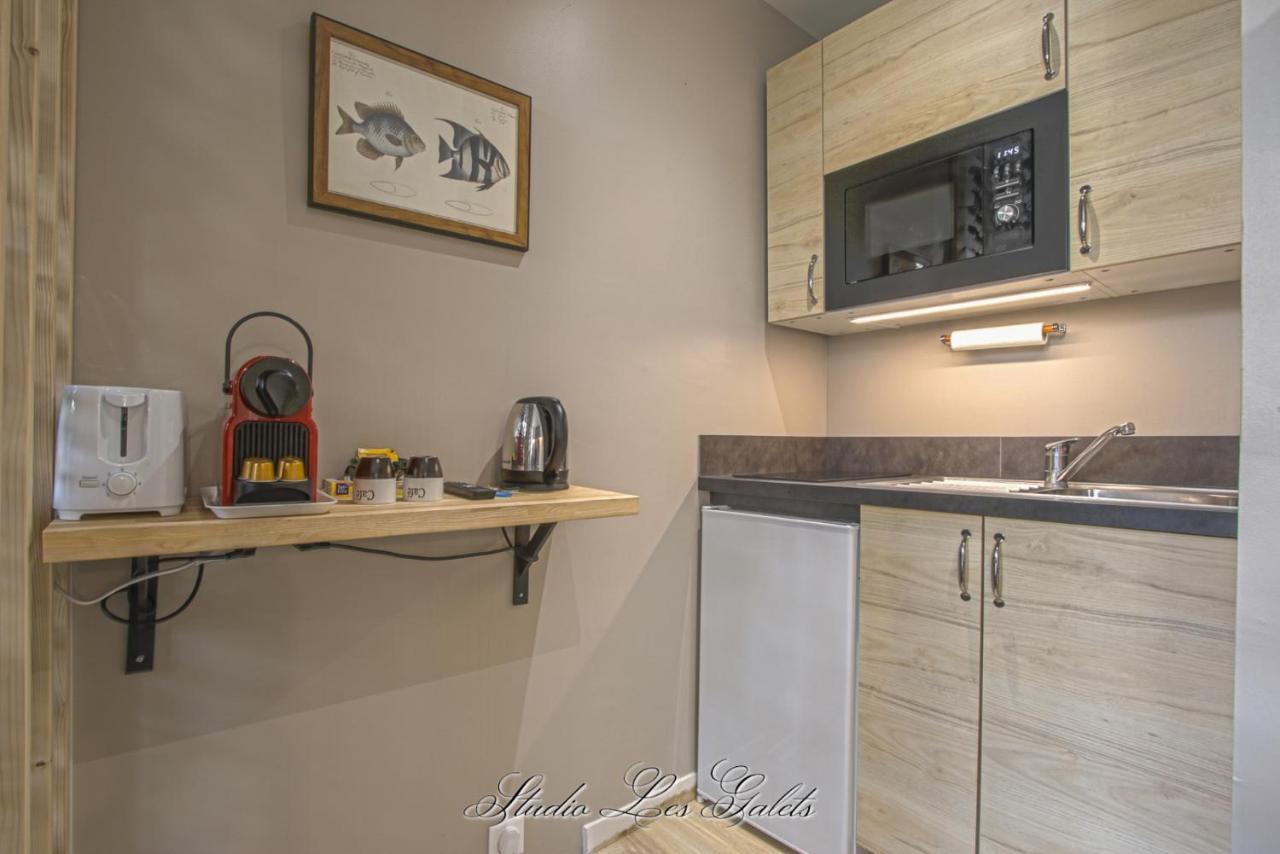 La Venelle Du Bassin Apartment Honfleur Bagian luar foto