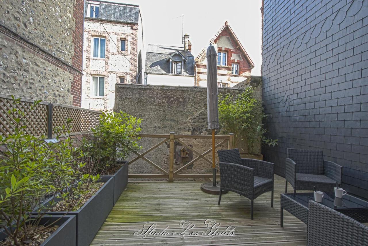La Venelle Du Bassin Apartment Honfleur Bagian luar foto
