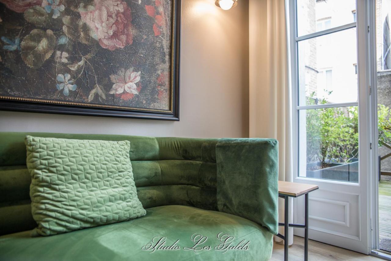 La Venelle Du Bassin Apartment Honfleur Bagian luar foto