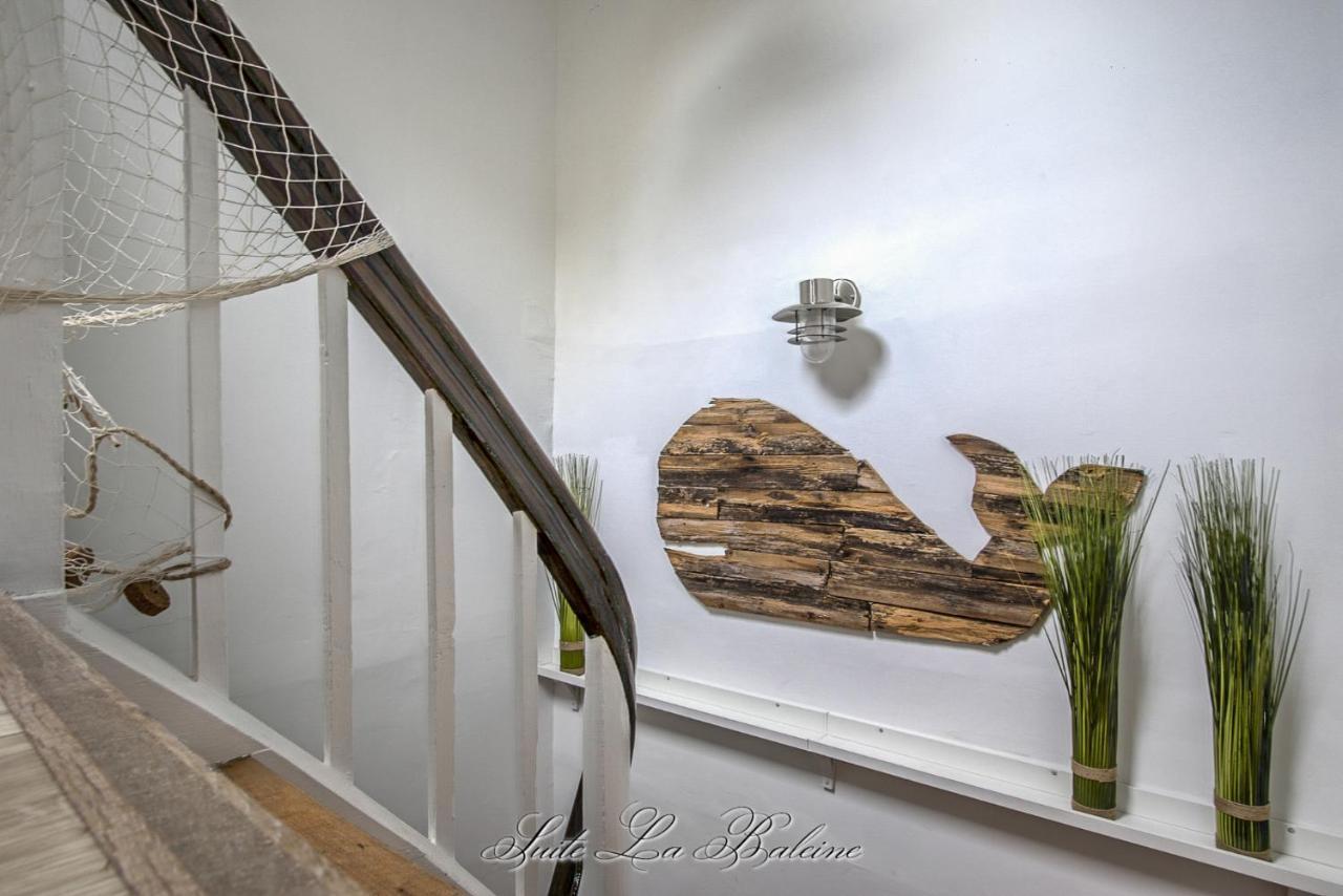 La Venelle Du Bassin Apartment Honfleur Bagian luar foto