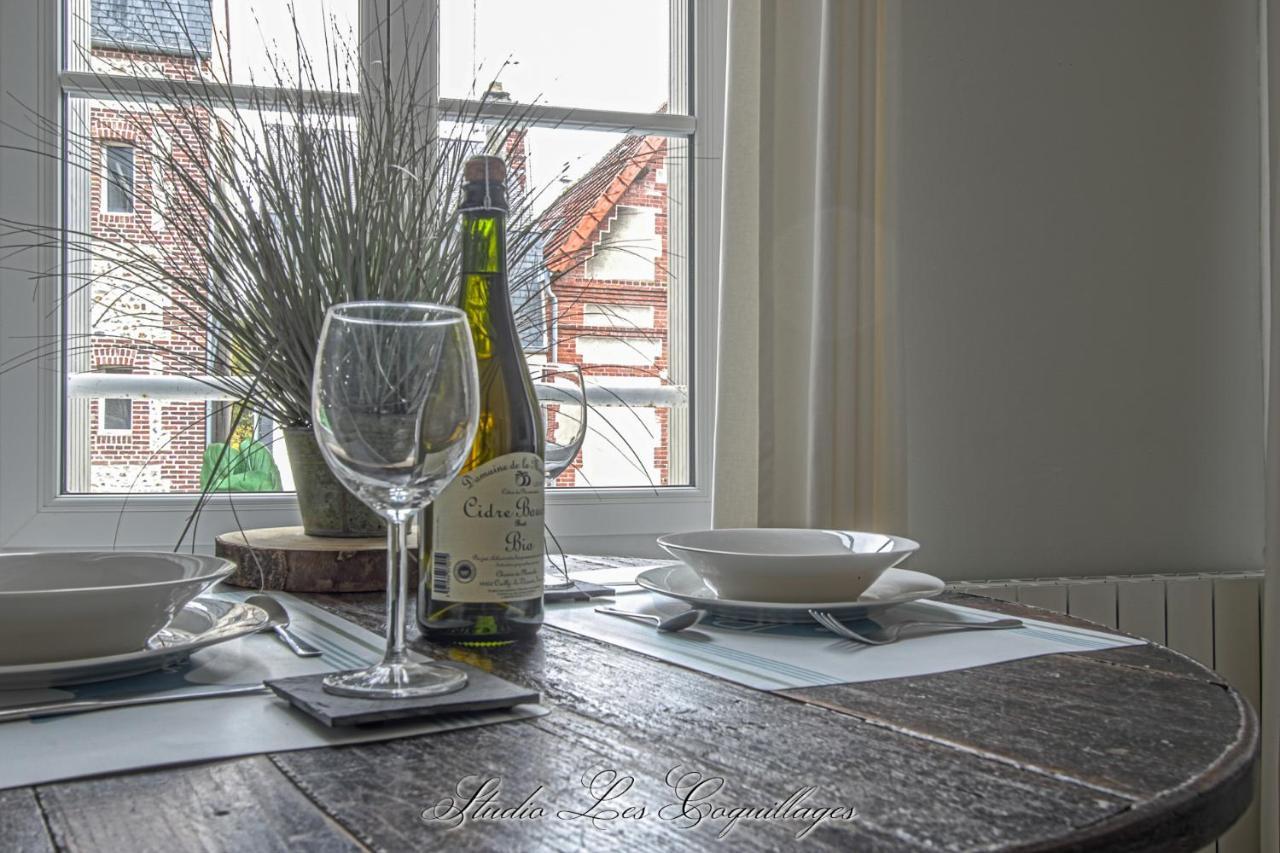 La Venelle Du Bassin Apartment Honfleur Bagian luar foto